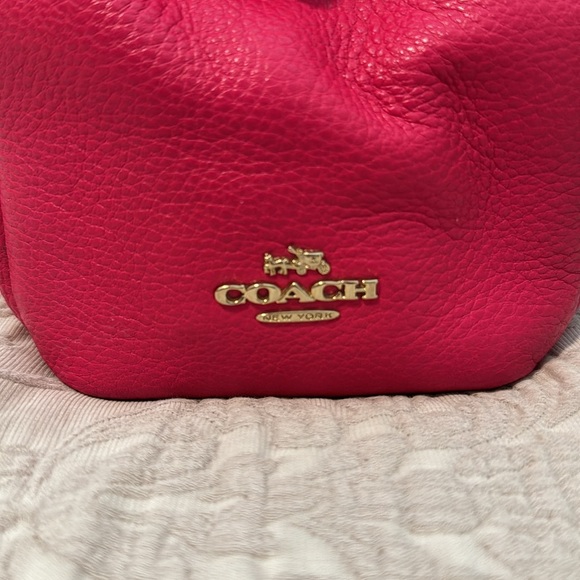 EUC Coach Madison Phoebe Hot Pink Shoulder Bag - Picture 4 of 16